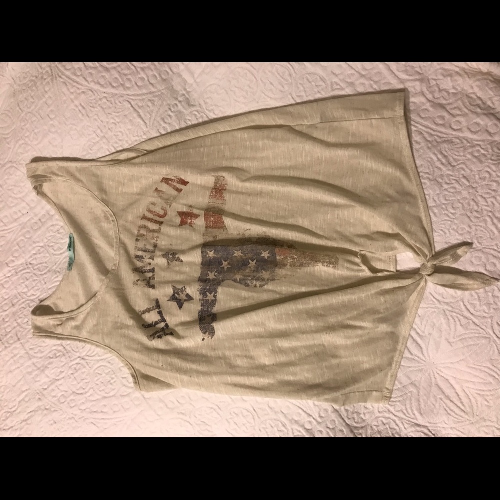 Maurice’s top